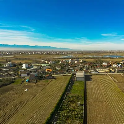 نمایی از زمین های قابل ساخت و ساز در مازندران